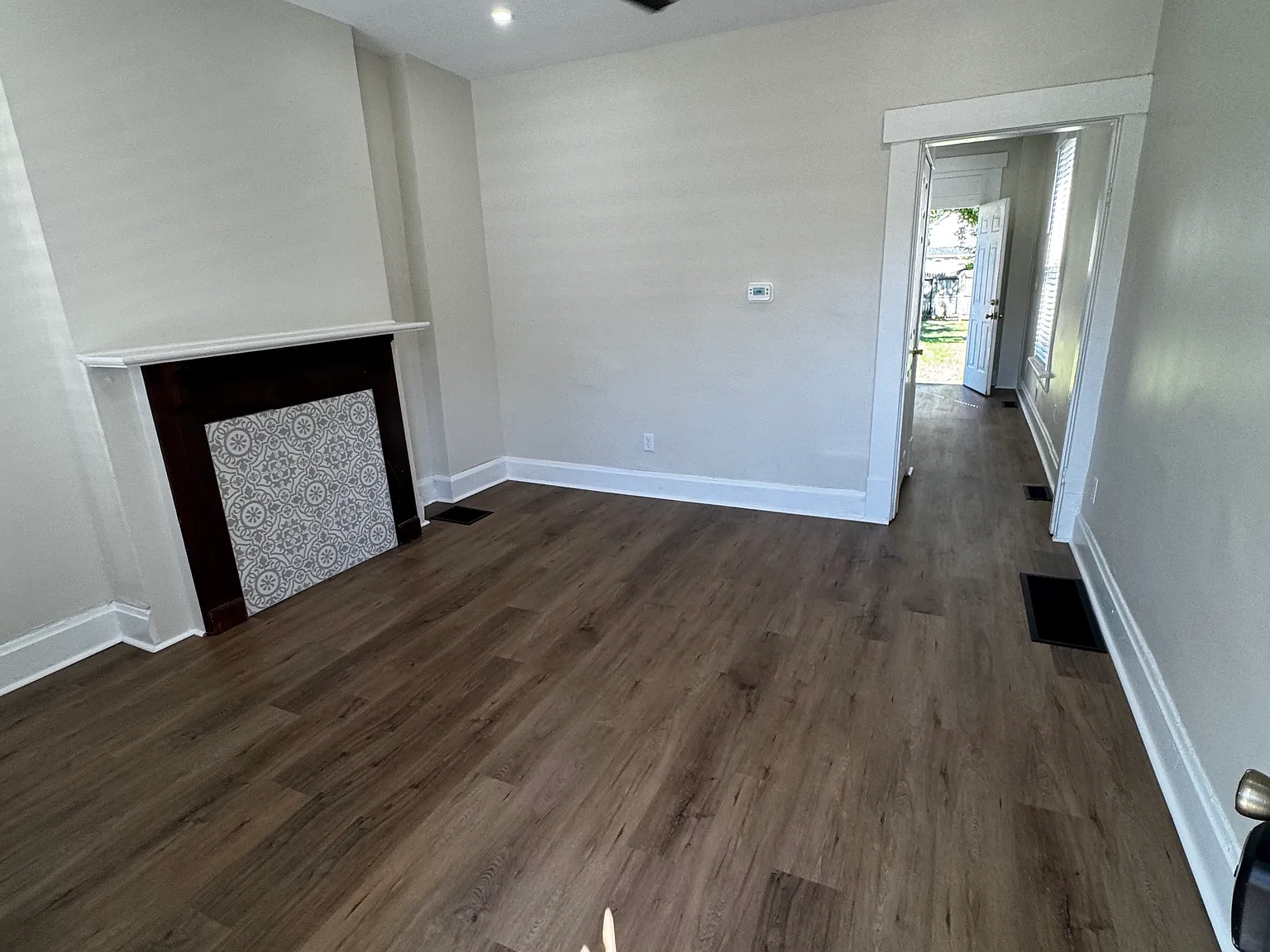 2 bed, 780 sqft, $1,400 — Photo 3
