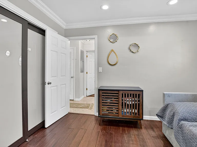 424 SW 7th Way — Photo 34