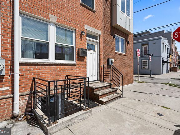 3rd image of 39 W Wildey St