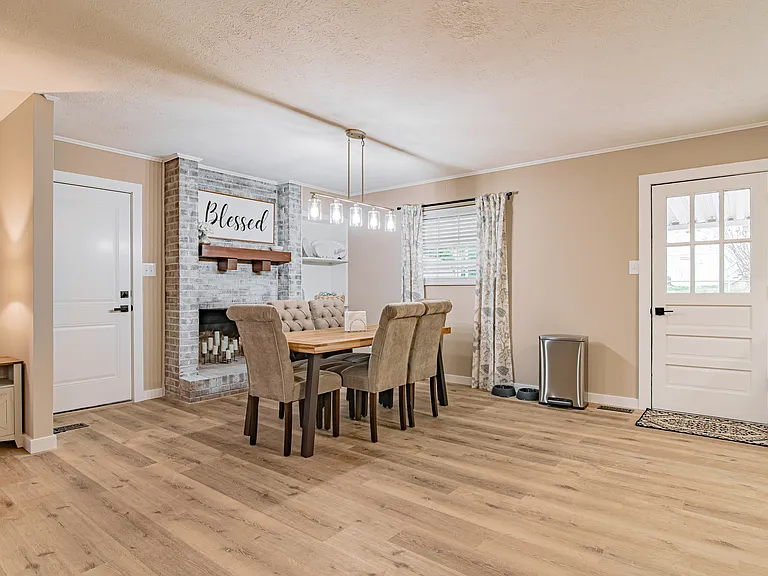7707 Windsong Rd — Photo 13