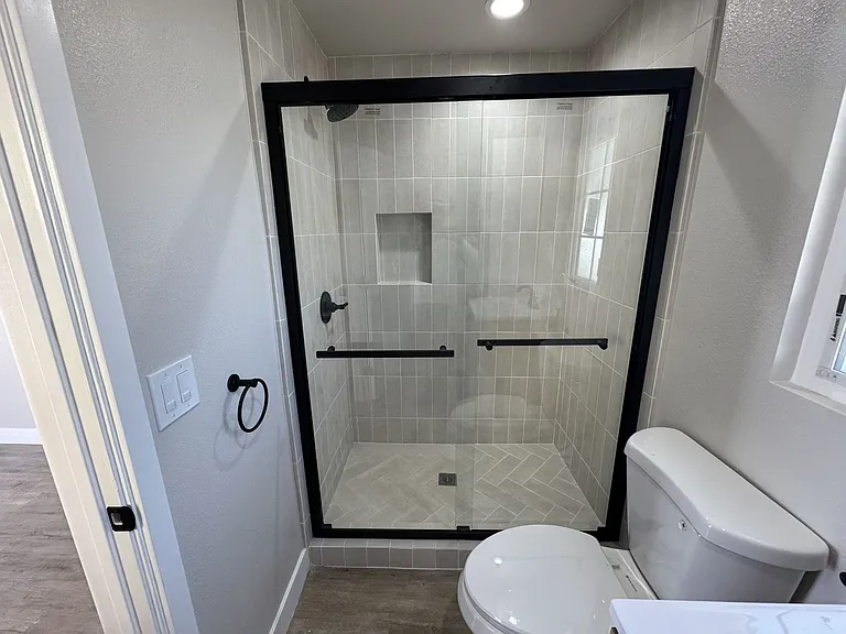 814 E Erna Ave — Photo 13