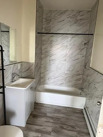 55 Carpenter Ave #3 — Photo 7