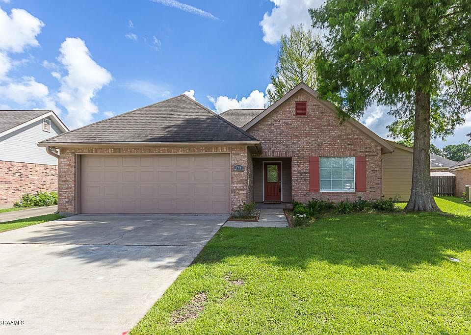 1st image of 107 Cricklade Ct