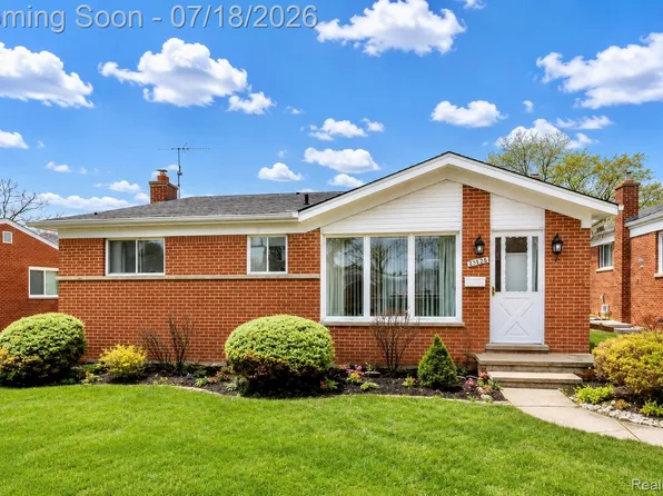 23223 Panama Ave, Warren, MI 48091