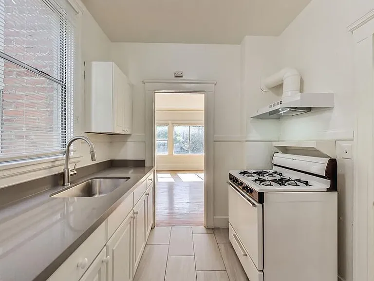 1434 Jackson St #6 — Photo 6