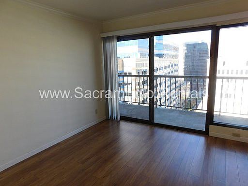 4th image of 500 N St Unit 1210