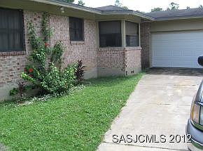 2nd image of 1142 N Clay St