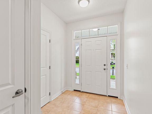 4th image of 1067 Eberton Ave