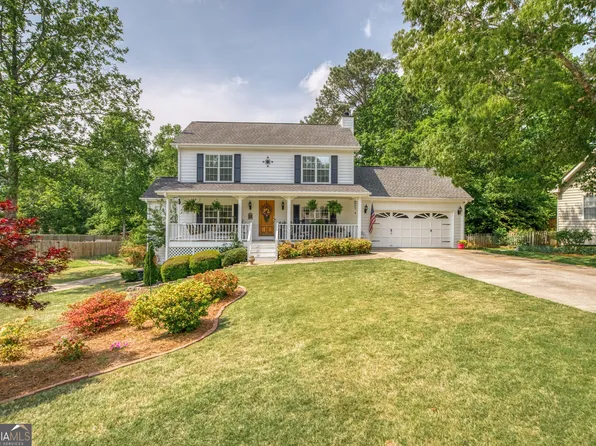 2490 Tribble Gates Dr, Loganville, GA 30052