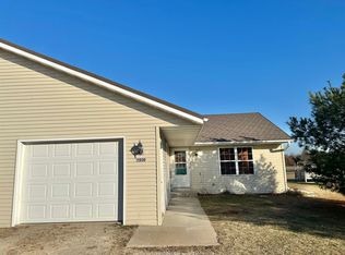 N1938 Lind Center Rd, Waupaca, WI 54981