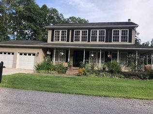 18 Paradise Ln, Ona, WV 25545