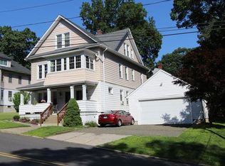 195 Myrtle St, Shelton, CT 06484