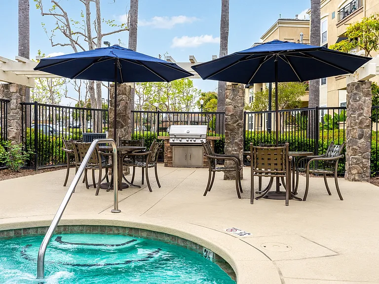 55+ Community - FountainGlen Seacliff — Photo 10