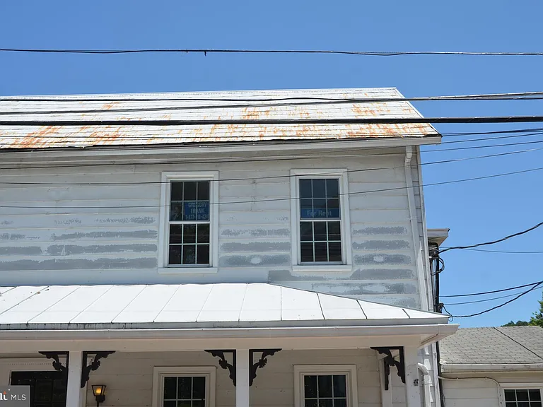 303 Commerce St #C — Photo 2