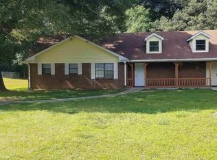 125 Chesapeake Dr, Ellenwood, GA 30294