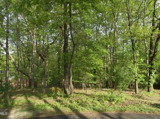 319 Ootsima Ln, Loudon, TN 37774