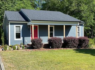 913 Ransdell Rd, Fuquay Varina, NC 27526