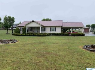 375 Saint Clair Ln, Huntsville, AL 35811