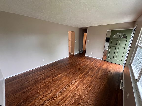 3rd image of 6347 Faircrest Rd #1