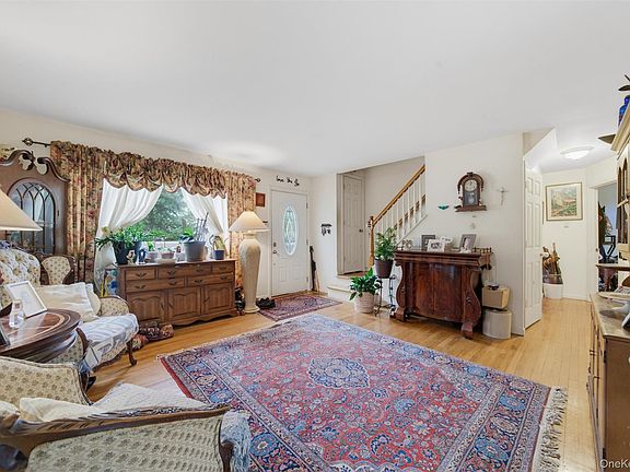 5th image of 43 James Road