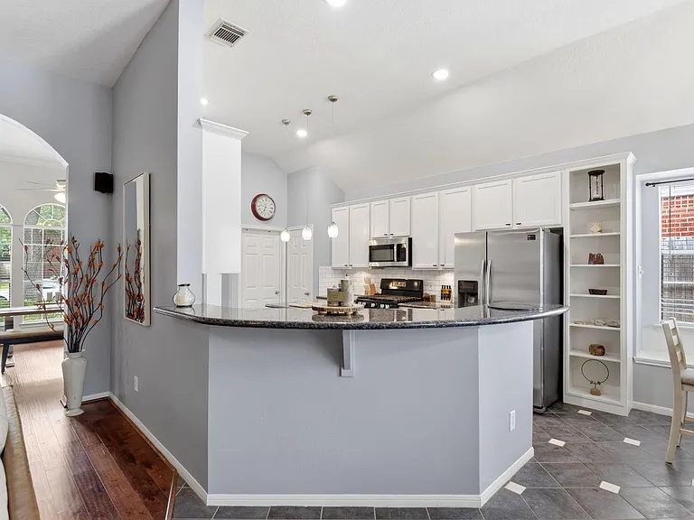 2105 Mossy Trail Dr — Photo 11