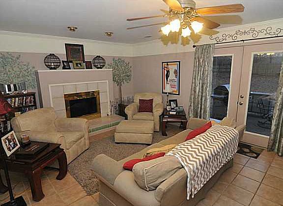 3rd image of 2210 Littlemore Dr