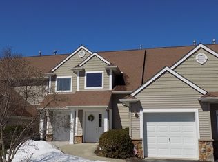 111 Bourne Cir #806, Hamburg, NJ 07419