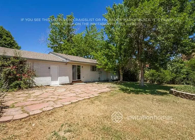 9276 Clermont Dr — Photo 22