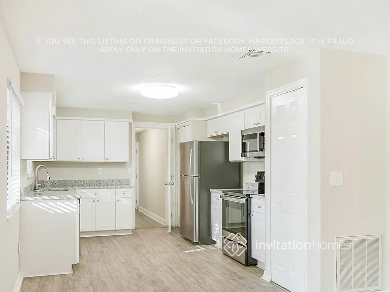 8033 Banister Ln — Photo 7