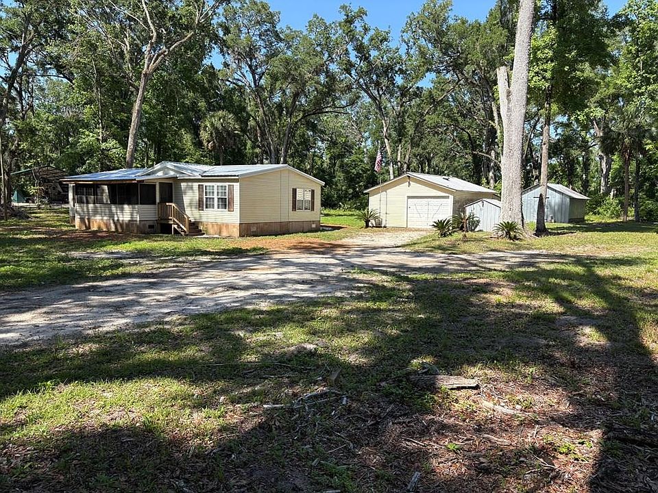 1st image of 1324 NE 644th St