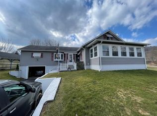 143 Circle St, Franklin, PA 16323