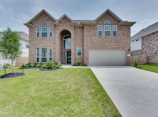 270 Little Dog Dr, Montgomery, TX 77356