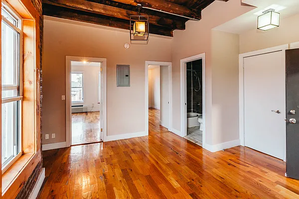 Rented by Nooklyn NYC LLC | media 11