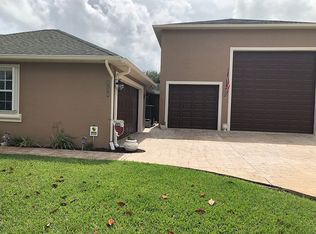 120 SW Milburn Cir, Port Saint Lucie, FL 34953