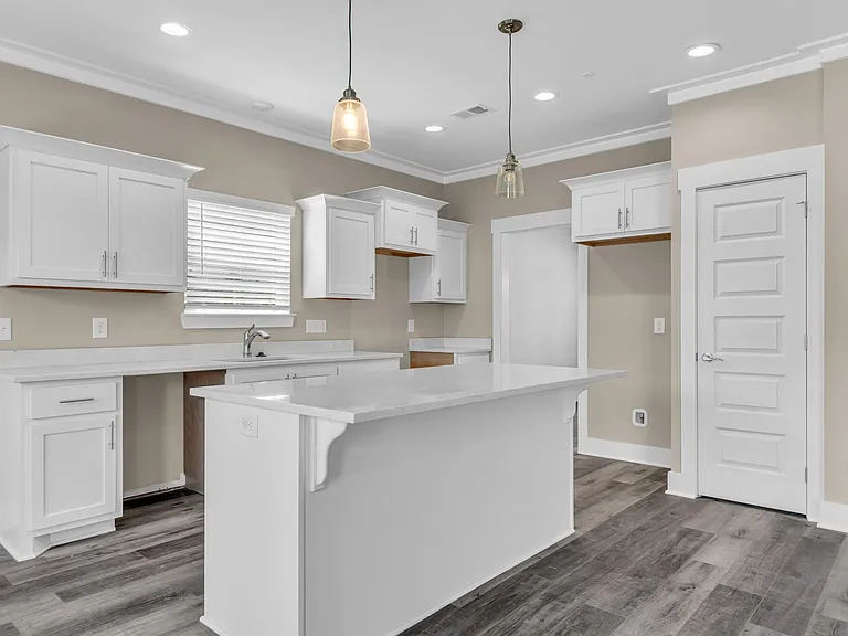 117 Traveller Ln — Photo 24