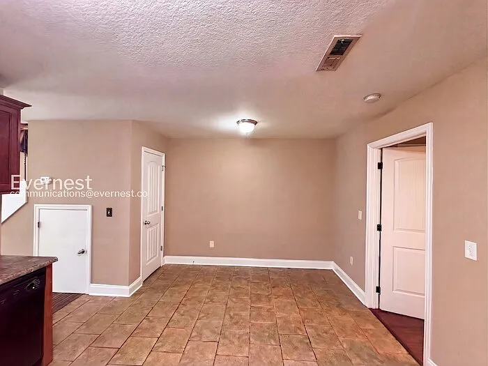 80 Brown Estates Dr — Photo 3