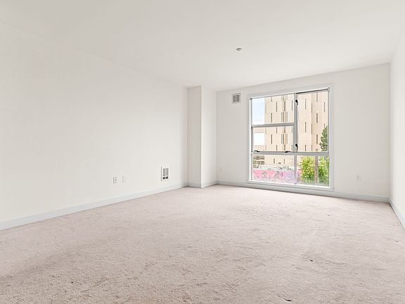 2nd image of 585 9th St Unit 425