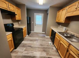 128 Austin Cir APT 2, Carrollton, GA 30117
