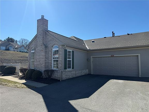 4th image of 3094 Kensington Ct