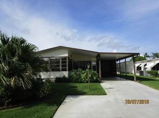 8022 SE Homestead Ave, Hobe Sound, FL 33455