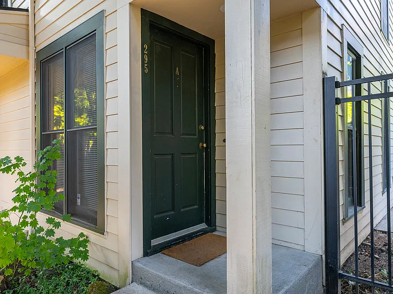 295 Durham St #A — Photo 2
