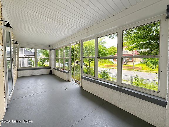 2nd image of 2211 Osage Ave