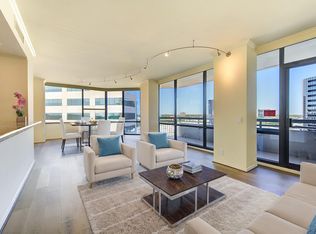 14 Greenway Plz #12R, Houston, TX 77046