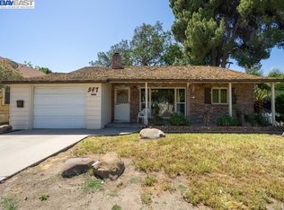 547 W D St, Lemoore, CA 93245