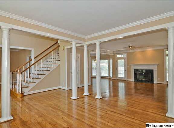 5th image of 5000 Lake Crest Cir