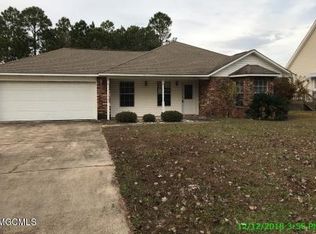 8700 Old Walnut Rd, Ocean Springs, MS 39564