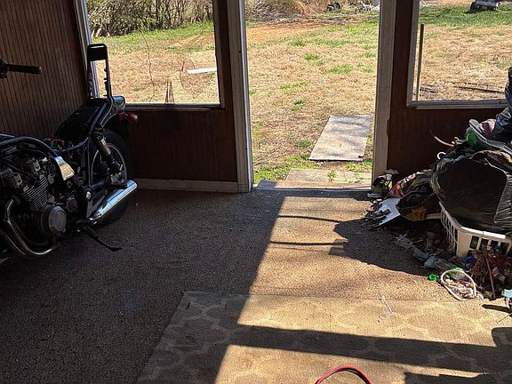 3rd image of 4695 Wadesboro Rd S