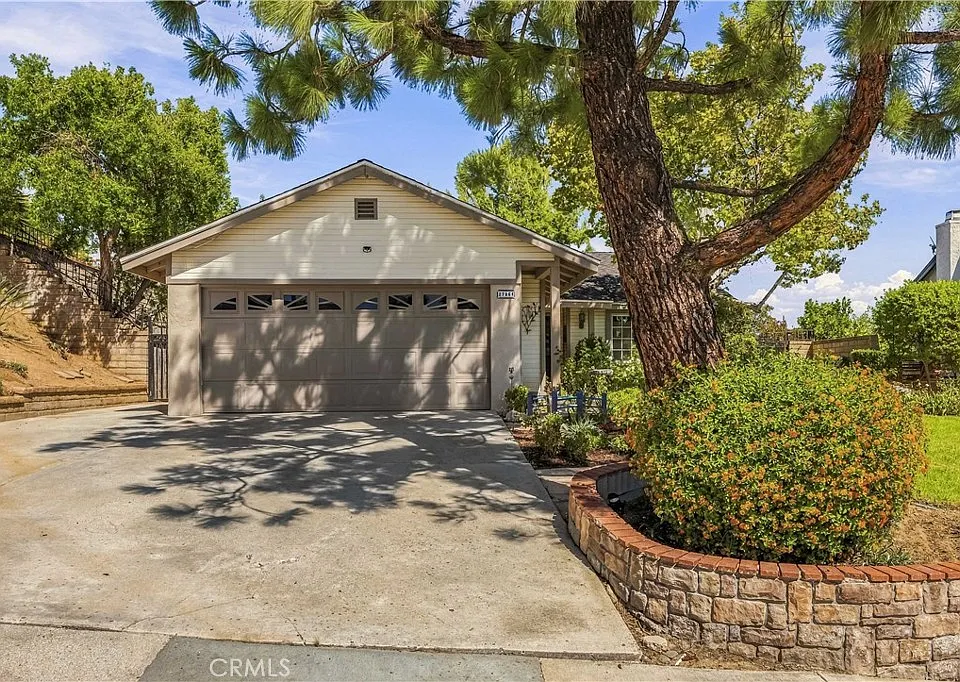 27964 Redwood Glen Rd