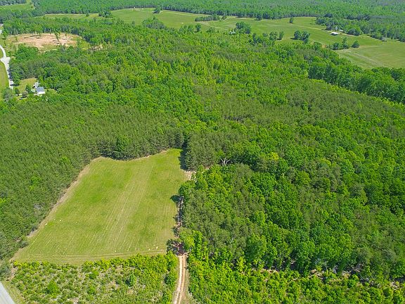 5th image of 728 Retreat Dr