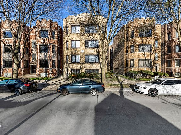 2nd image of 7719-7721 S Yates Ave #4085747